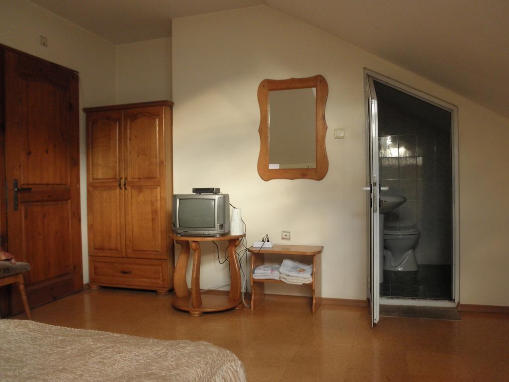 Hotel Atlantic Szliven Kültér fotó